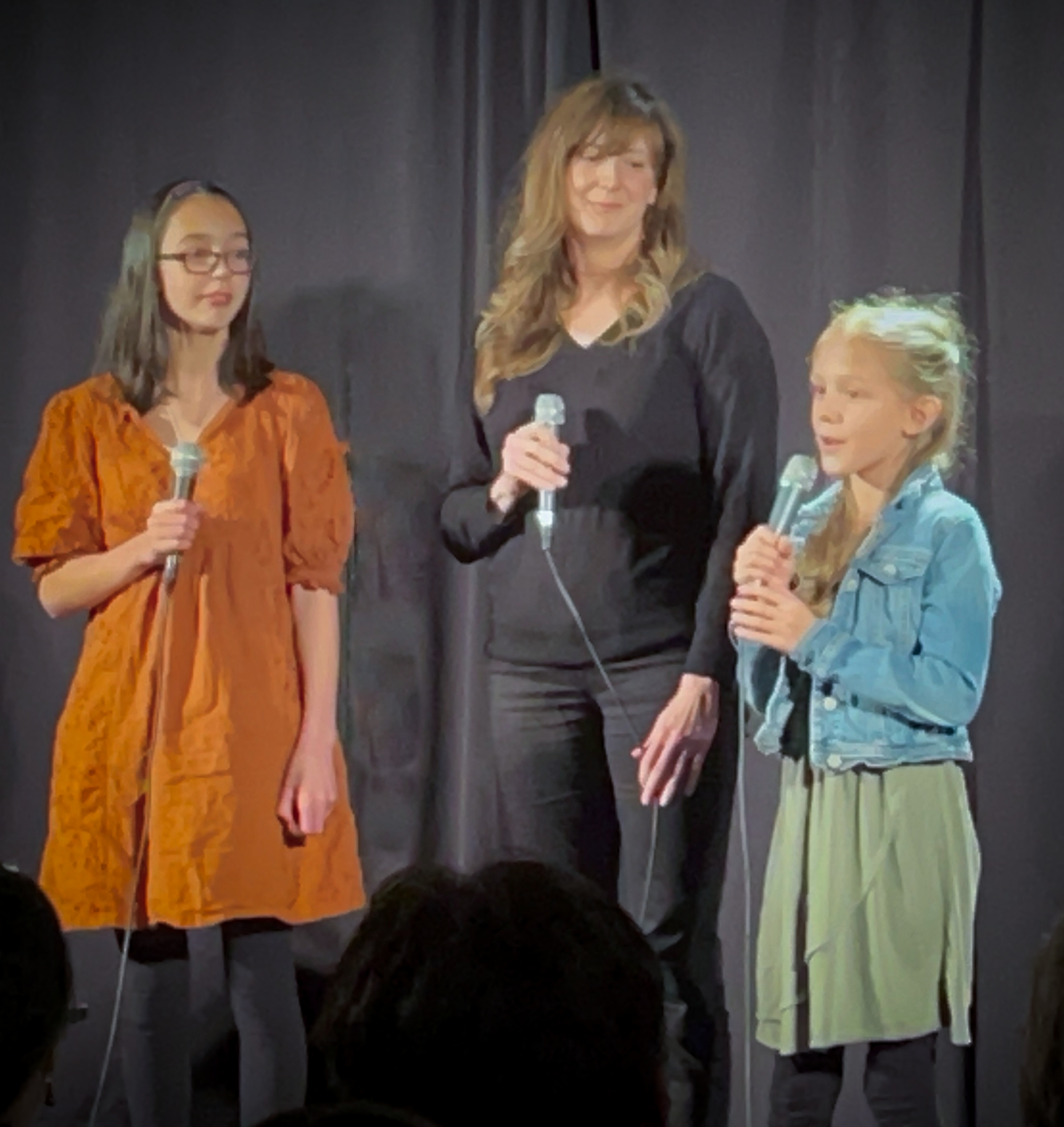 TrioOnStage2